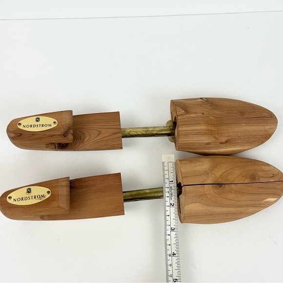 Nordstrom Wooden Shoe Trees Men's Size Medium Cedar Keeper Stretchers - Picture 7 of 12